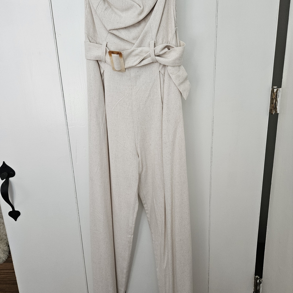 Elegant Cream Jumpsuit with Belt